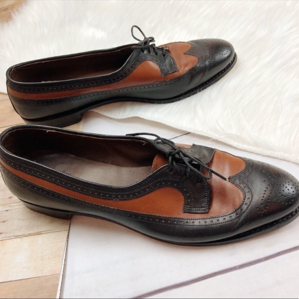 Allen Edmonds Amherst Oxfords Wing Tip Womens 9